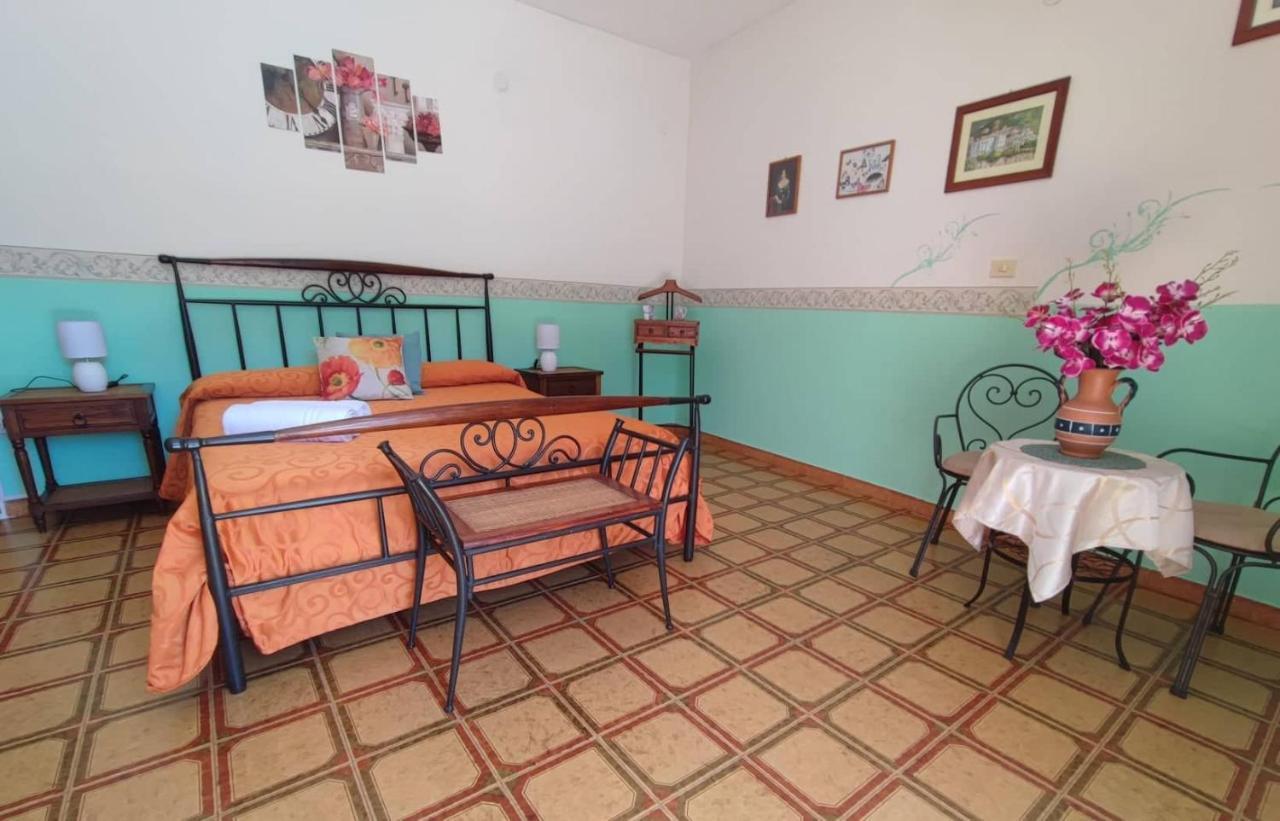 Villa Marietta Минори Екстериор снимка