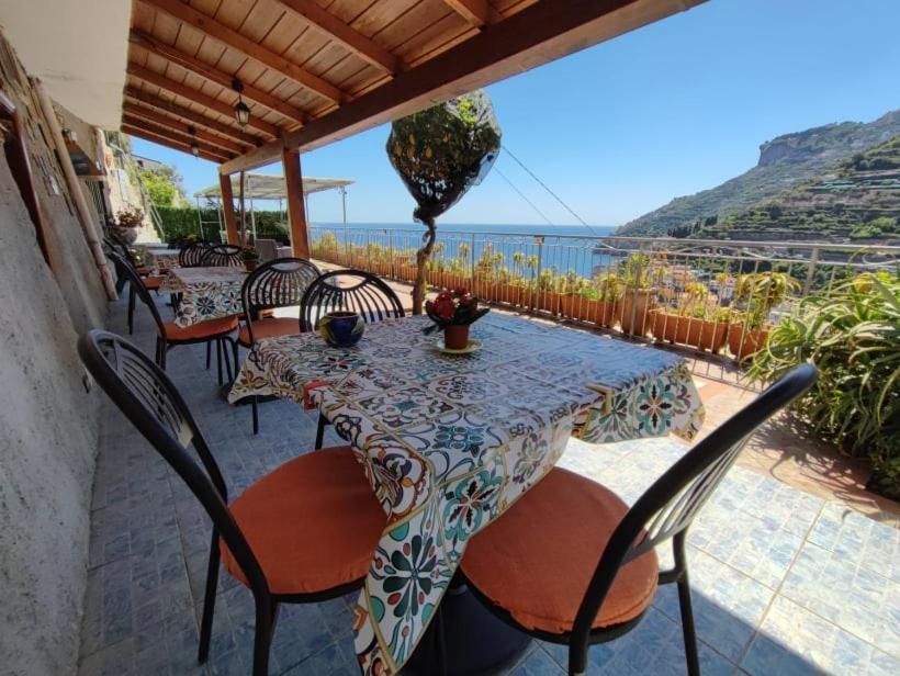 Villa Marietta Минори Екстериор снимка