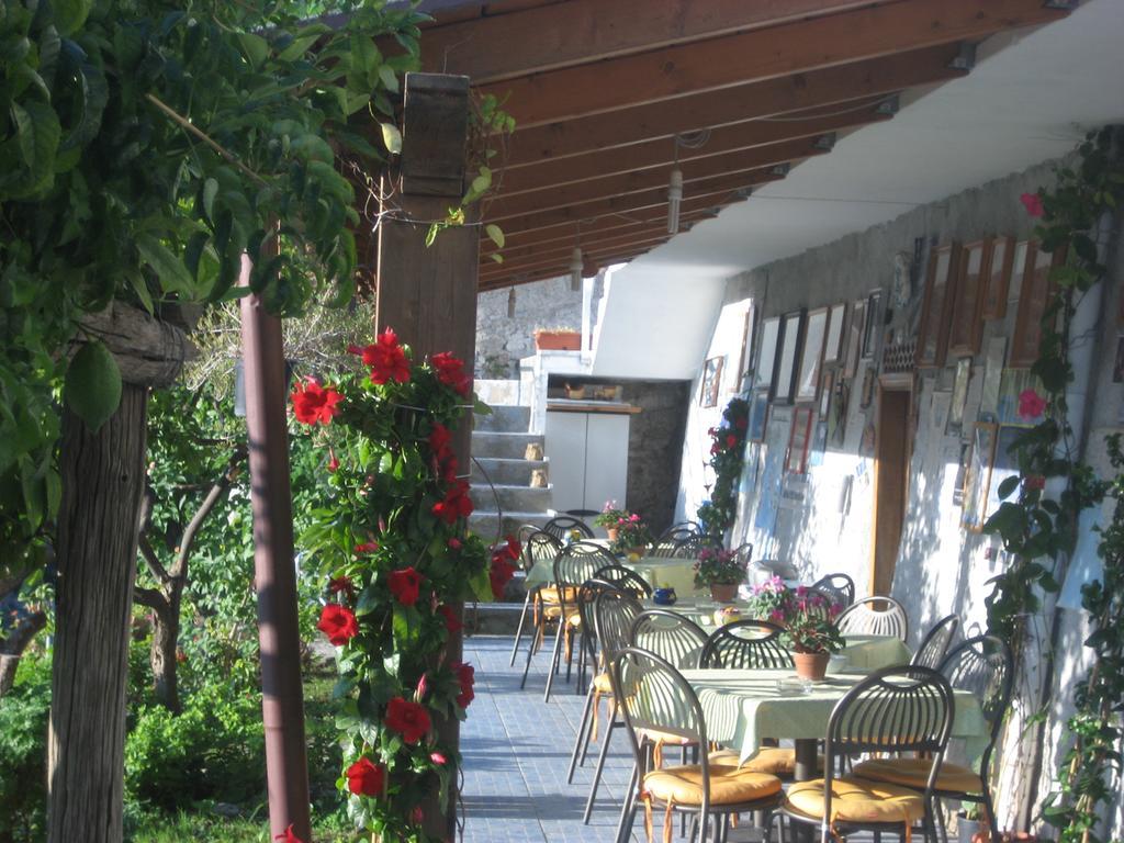Villa Marietta Минори Екстериор снимка