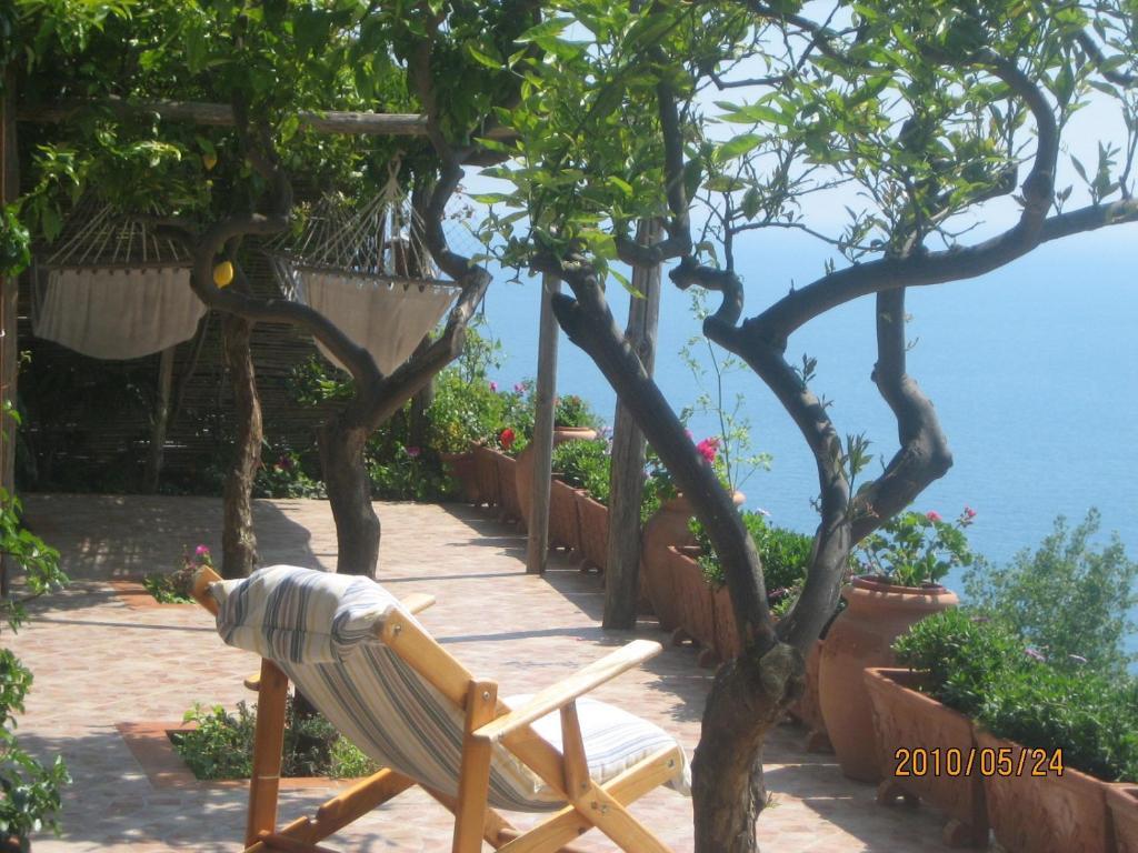 Villa Marietta Минори Екстериор снимка