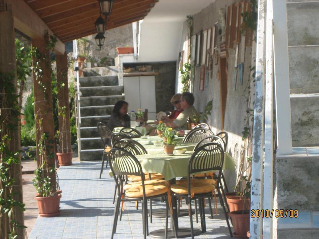 Villa Marietta Минори Екстериор снимка